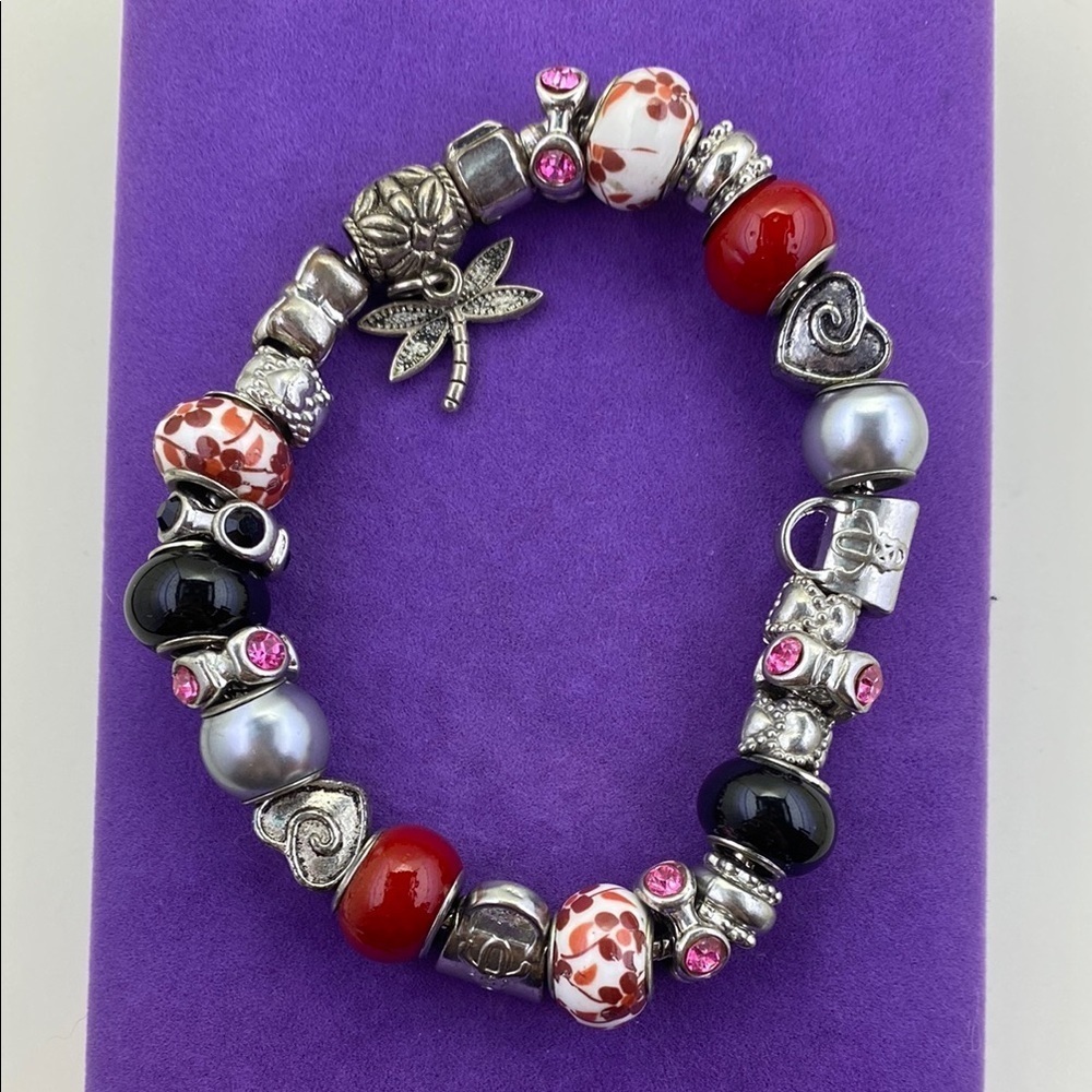 💛 Classic Silver Plated Charm Bracelet